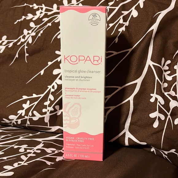 Brand New - Never Used KOPARI Tropical Glow Cleanser - Picture 1 of 3